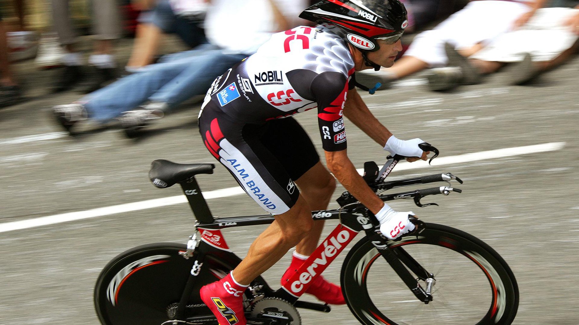 雄魔术队实力爆发,轻松击败对手,魔术师大雄